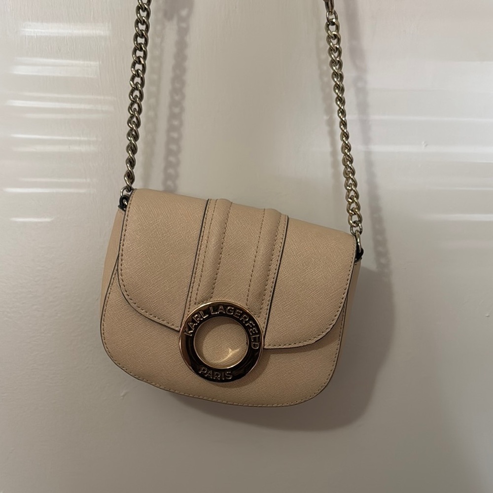 Karl Lagerfeld Cream Crossbody Bag with Chain Strap and Flap Closure